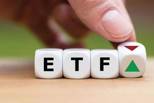 Hai quỹ ETF quy mô gần 1 tỷ USD sắp mua hàng chục triệu cổ phiếu ngân hàng và bất động sản