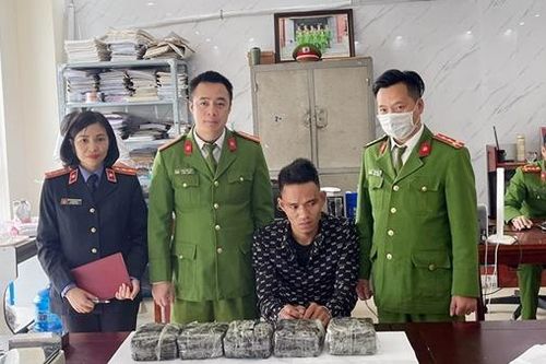 Công an Nghệ An tiếp tục 'đánh' mạnh tội phạm ma túy