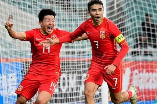 Vỡ mộng dự World Cup, U20 Trung Quốc vẫn được truyền thông ca ngợi