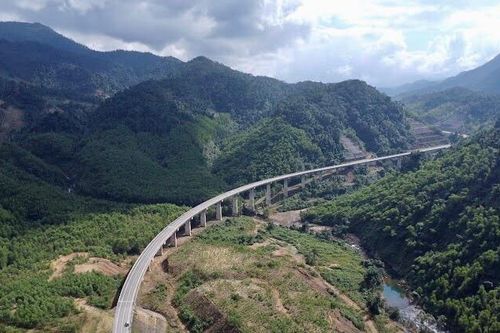 Tháng 7-2023, sẽ khởi công xây dựng cao tốc Hòa Liên- Túy Loan