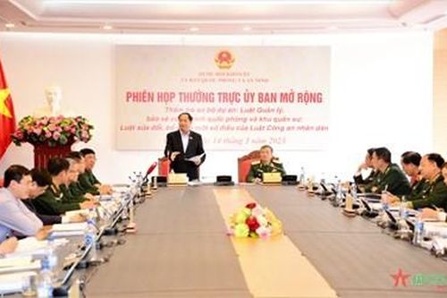 Ủy ban Quốc phòng và An ninh họp thẩm tra sơ bộ dự án Luật quản lý, bảo vệ công trình quốc phòng và khu quân sự