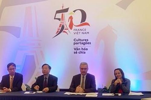 Nhiều hoạt động kỷ niệm 50 năm thiết lập quan hệ ngoại giao Việt - Pháp