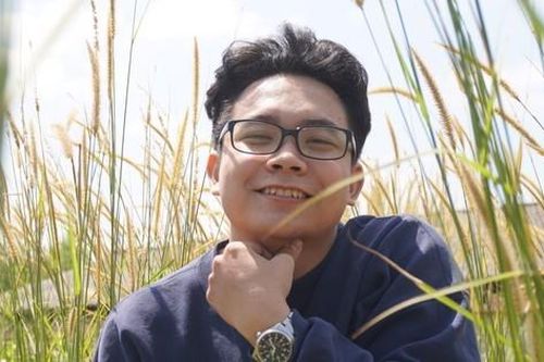 Chàng trai gen Z gây ấn tượng làm phim 'chạy deadline' của người trẻ