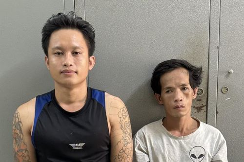 Bắt nhanh 2 kẻ nghiện ma túy, chặn đường cướp tài sản của người dân