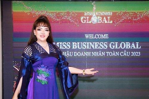 Dàn thí sinh Miss Business Global 2023 lộng lẫy tại lễ trao sash khởi động cuộc thi