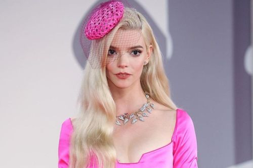 Anya Taylor-Joy trở thành game thủ bất đắc dĩ sau khi lồng tiếng cho Super Mario