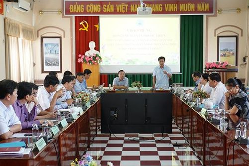 Tập trung phát triển kinh tế nông nghiệp theo hướng hợp tác, liên kết, thị trường