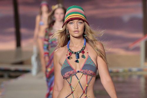 Bạn trai cũ từng phải xin tiền bố để hẹn hò Gigi Hadid