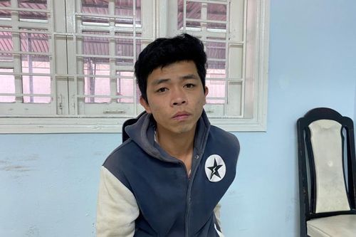 Án mạng vì nửa đêm vẫn hát