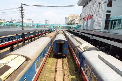 Đề xuất cơ cấu lại Tổng Công ty Đường sắt để thoát lỗ