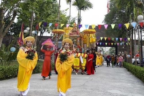 Điện Biên khai mạc Lễ hội thành Bản Phủ