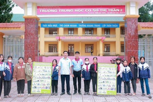 Lan tỏa lắp đặt tranh đạo đức học đường tại trường học