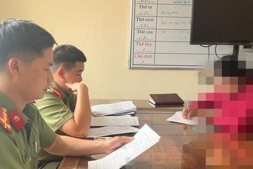 Một phụ nữ bị xử phạt vì đăng tin xúc phạm công an lên mạng xã hội