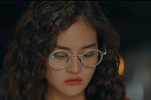 'Đừng nói khi yêu' tập 21: Ly (Thùy Anh) phát hiện Quy (Mạnh Trường) nói dối