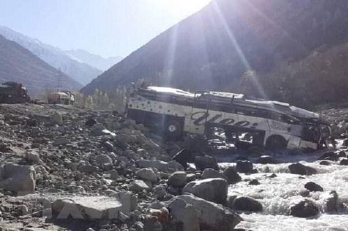 Afghanistan: Tai nạn xe buýt nghiêm trọng khiến 18 người thương vong