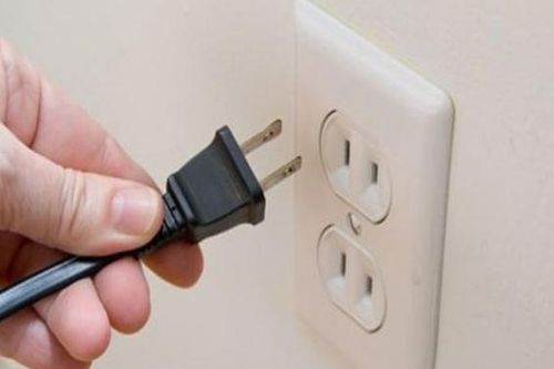 5 thiết bị ngốn điện hơn cả tủ lạnh, điều hòa: Dùng xong nhớ rút phích cắm, tiết kiệm kha khá tiền hàng tháng