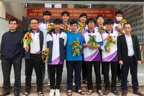 Hà Tĩnh đứng thứ hai cả nước về số học sinh đoạt giải Nhất