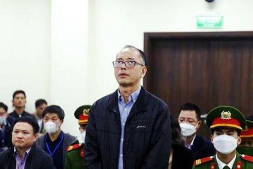 Vi phạm quy định về cho vay - 7 nguyên cán bộ ngân hàng hầu tòa
