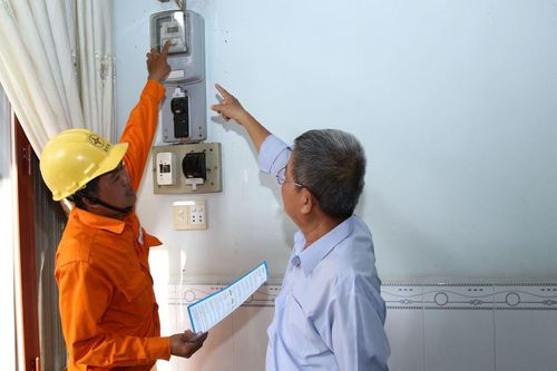 Hướng dẫn người tiêu dùng sử dụng điện an toàn, tiết kiệm, hiệu quả