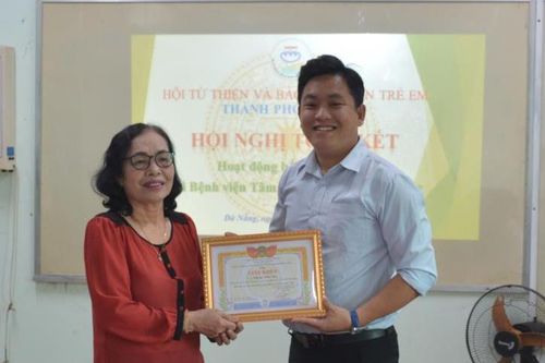 Hơn 29.000 suất ăn miễn phí phục vụ bệnh nhân nghèo
