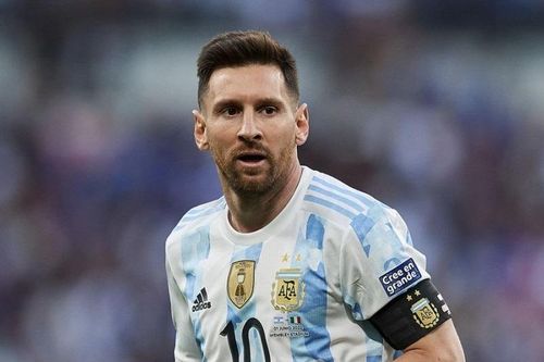 Messi nhận lương siêu 'khủng' nếu sang Ả Rập chơi bóng