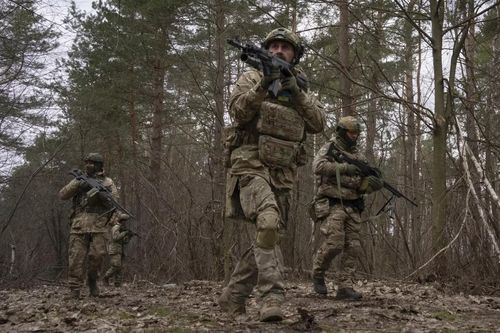 Mỹ ước tính tổn thất của Ukraine, yêu cầu sử dụng tiết kiệm đạn pháo