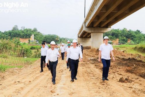UBND tỉnh Nghệ An yêu cầu giải quyết dứt điểm 83 hồ sơ dự án đầu tư tồn đọng