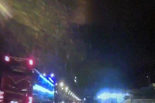 Ớn lạnh clip xe tải húc văng xe khách ở Quy Nhơn, nhiều người khóc gào
