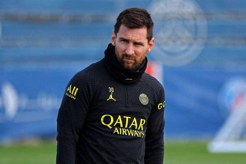 Messi được chào mức lương khủng hơn Ronaldo