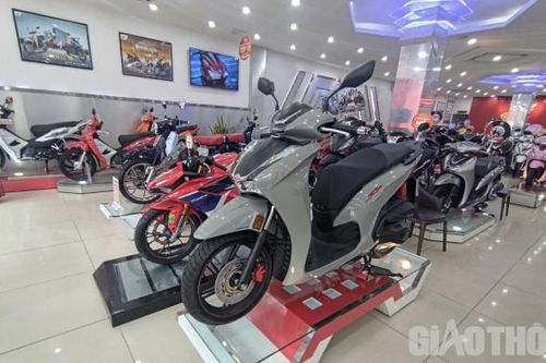Giá xe Honda SH tháng 3/2023: Mẫu SH 350i giảm giá 'sập sàn'