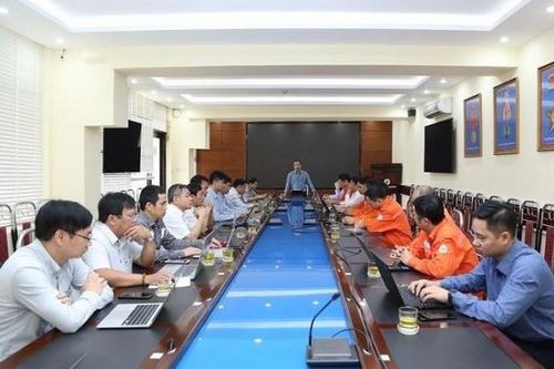 Phấn đấu hoàn thành sớm sửa chữa lớn tổ máy H5 Nhà máy Thủy điện Hòa Bình