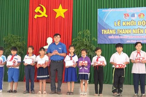 Tuổi trẻ An Phú xung kích vì cộng đồng