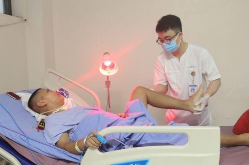 Vĩnh Phúc: Bệnh viện Lạc Việt cấp cứu kịp thời bệnh nhân tai biến sau 10 ngày hôn mê sâu