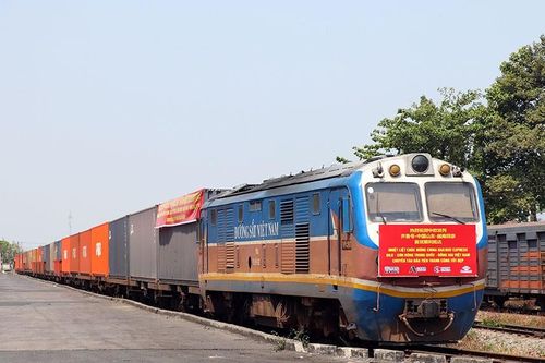 Đồng Nai đón chuyến tàu hàng đầu tiên từ Trung Quốc đến Ga Trảng Bom
