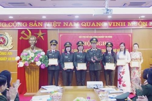 Triển khai hiệu quả nhiều phong trào thi đua và mô hình, phần việc phụ nữ