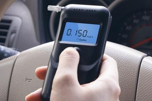 Cảnh giác với các loại máy đo nồng độ cồn không đảm bảo chất lượng bán tràn lan trên mạng