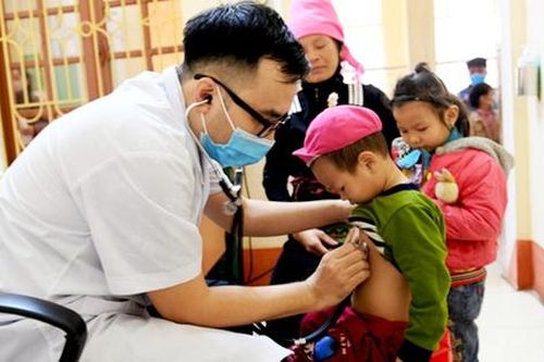 Yên Bái: Khám sàng lọc và tư vấn miễn phí cho trẻ em bị khuyết tật