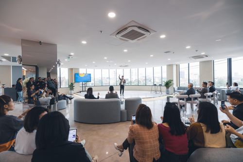 Sun Life Việt Nam chính thức ra mắt mô hình văn phòng mới tại TP. Vinh
