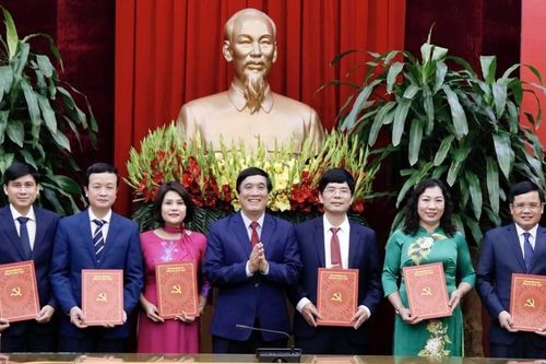 Phú Thọ điều động, luân chuyển, bổ nhiệm nhiều cán bộ chủ chốt