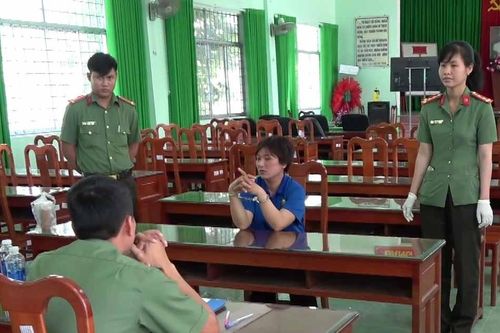 Tạm giam một phụ nữ ở Tiền Giang để điều tra hành vi 'hoạt động nhằm lật đổ chính quyền nhân dân'