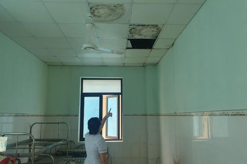 Công trình y tế hàng chục tỷ đồng ở Quảng Trị mới đưa vào sử dụng đã xuống cấp
