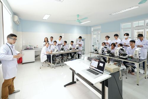 ĐHQG Hà Nội với sứ mệnh tiên phong đổi mới, sáng tạo, bồi dưỡng nhân tài