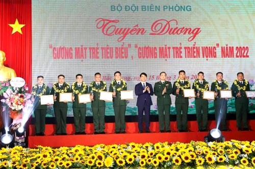Tôn vinh những tấm gương sáng của tuổi trẻ BĐBP