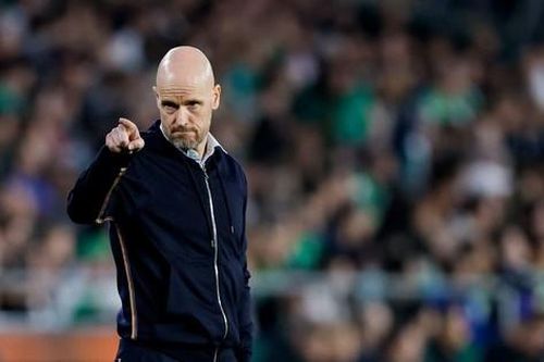 MU vào trận tứ kết thứ 3, Ten Hag không cho các cầu thủ ăn mừng