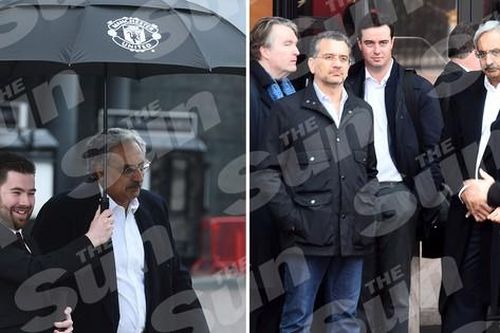 Phái đoàn Qatar đến Old Trafford, tự tin mua đứt MU từ nhà Glazers