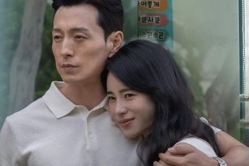 Đời sống tình cảm ly kỳ của quý ông hot nhất 'The Glory'