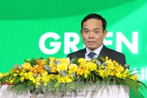 Thu hút nguồn lực hỗ trợ miền Trung – Tây Nguyên phát triển bền vững