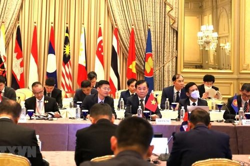 Nhật Bản bắt đầu hoạt động một đường dây nóng quốc phòng với ASEAN