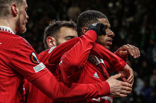 Đánh bại Betis, Manchester United vào tứ kết Europa League