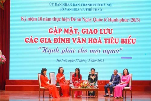 Hà Nội gặp mặt hơn 100 gia đình văn hóa tiêu biểu